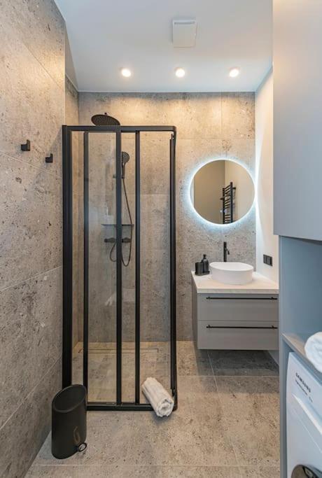 Lovely 1Bd Central Apartment By Hostlovers Kaunas Exteriér fotografie