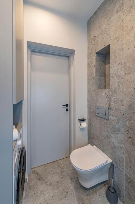 Lovely 1Bd Central Apartment By Hostlovers Kaunas Exteriér fotografie